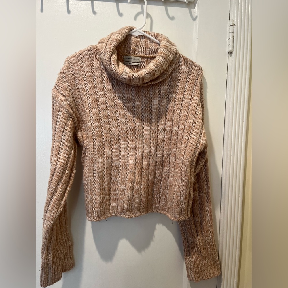 Sweater - Picture 7 of 12